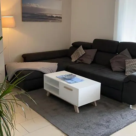 Ferienwohnung Glueck By Kuestenbuden Groemitz 아파트