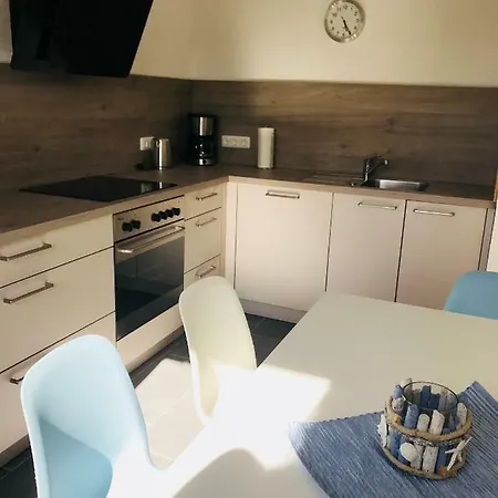 Kuestenbude Glueck Apartment Groemitz